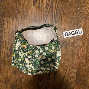 Baggu Mini Nylon Shoulder Bag in Daisy